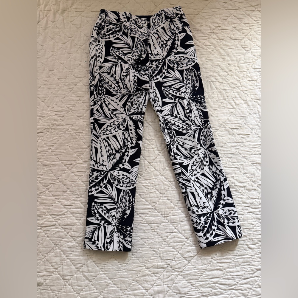 Boden Black and White Palm Leaf Pants